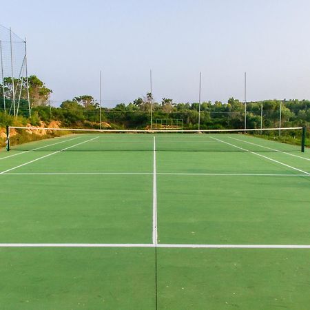 Grande Baia Resort & Spa サン・テオドーロ エクステリア 写真