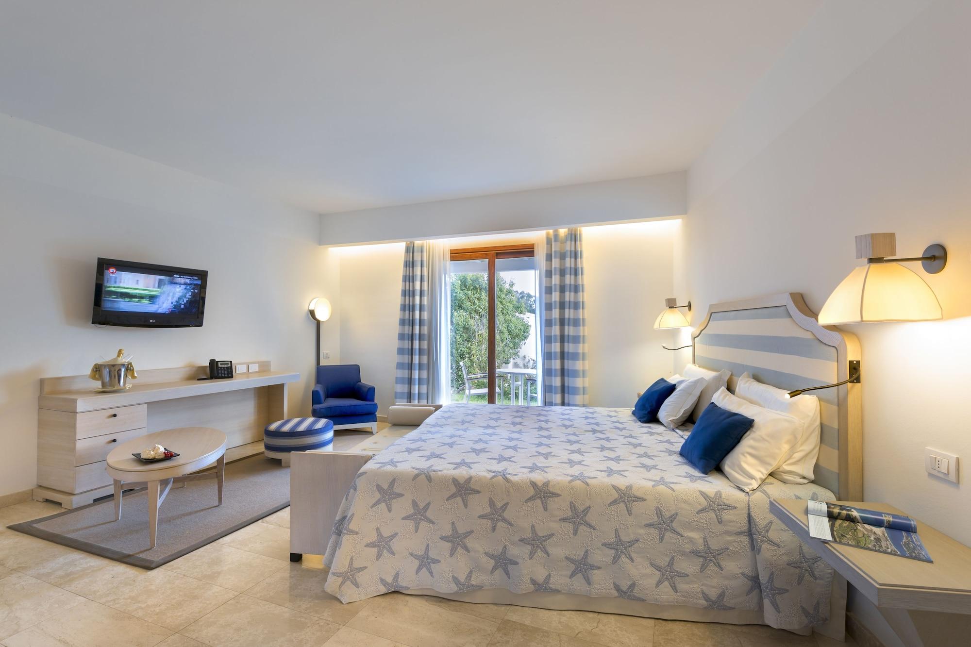 Grande Baia Resort & Spa サン・テオドーロ エクステリア 写真