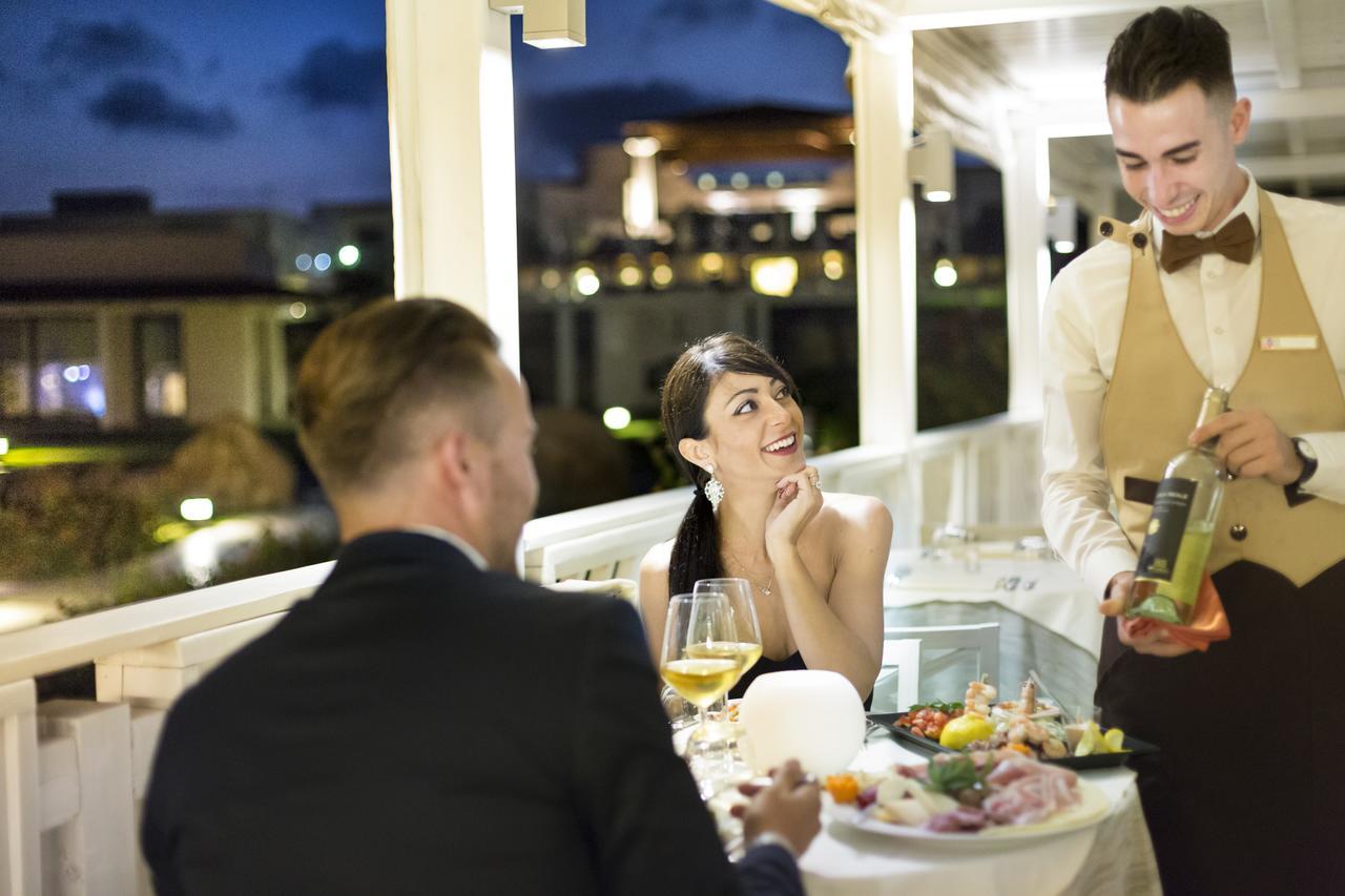 Grande Baia Resort & Spa サン・テオドーロ エクステリア 写真